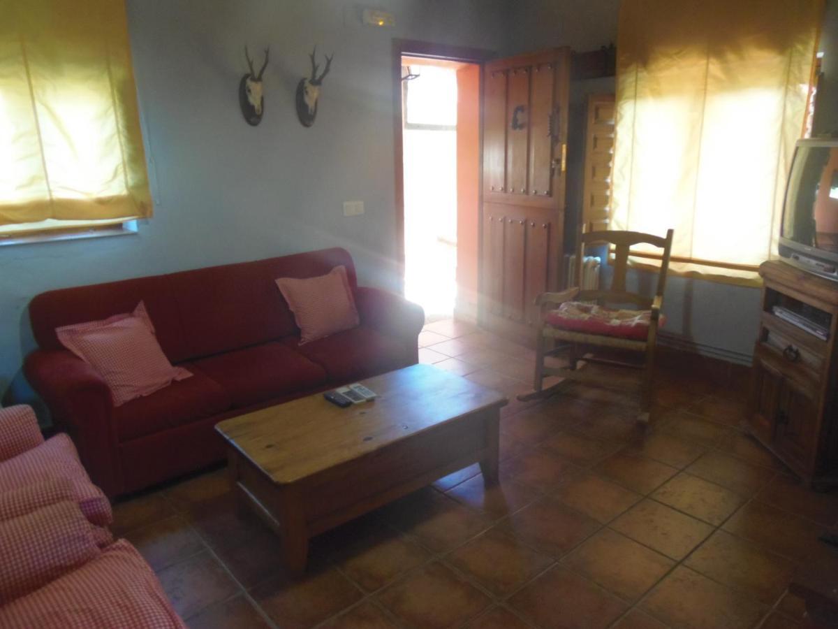 El Uncar Villa Castrejon de la Pena Екстериор снимка