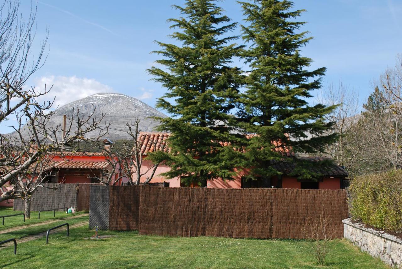 El Uncar Villa Castrejon de la Pena Екстериор снимка
